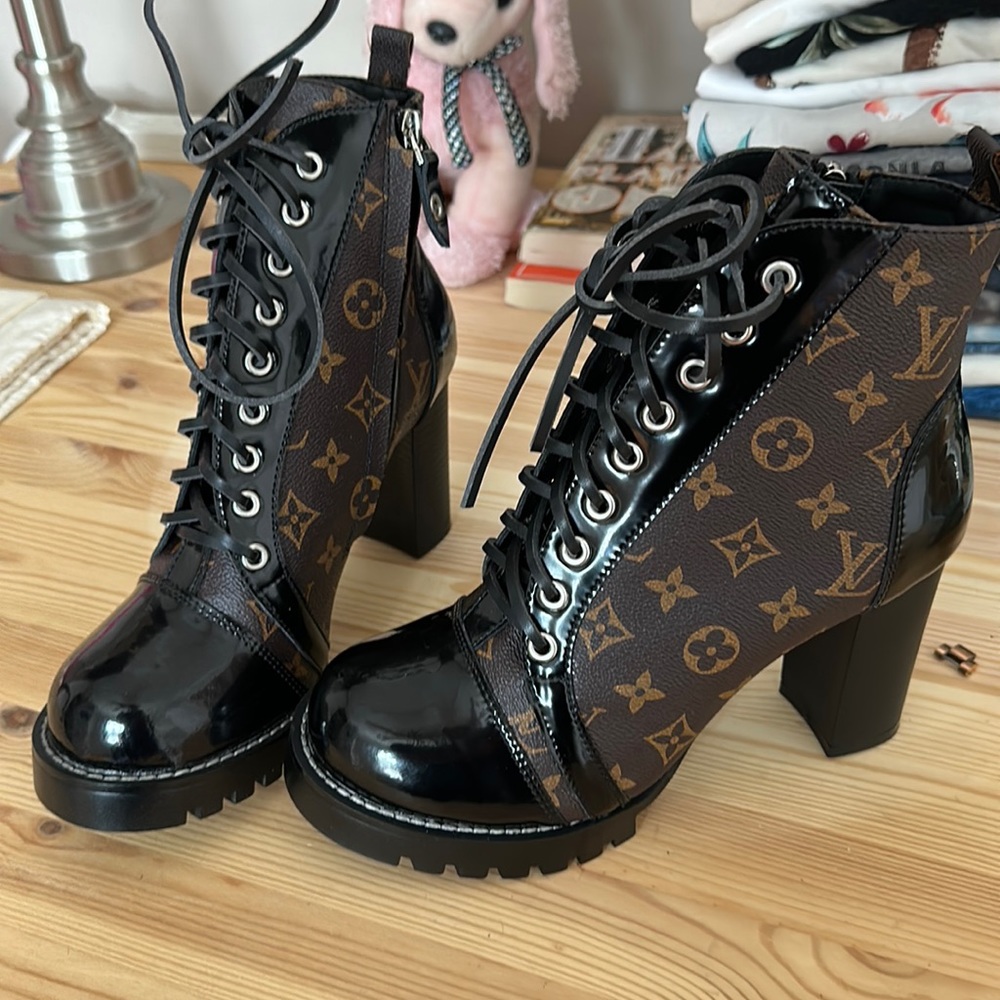 Star Trail Boots